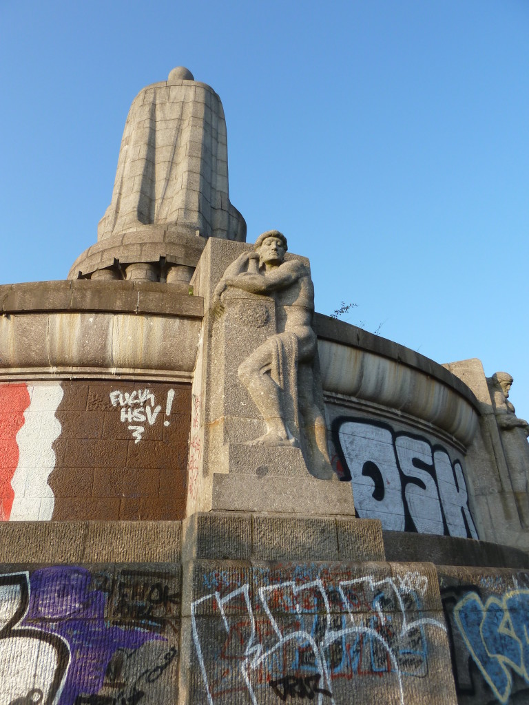 Propping up von Bismarck with graffiti, Hamburg, Germany Photo credit: M. Ciavardini