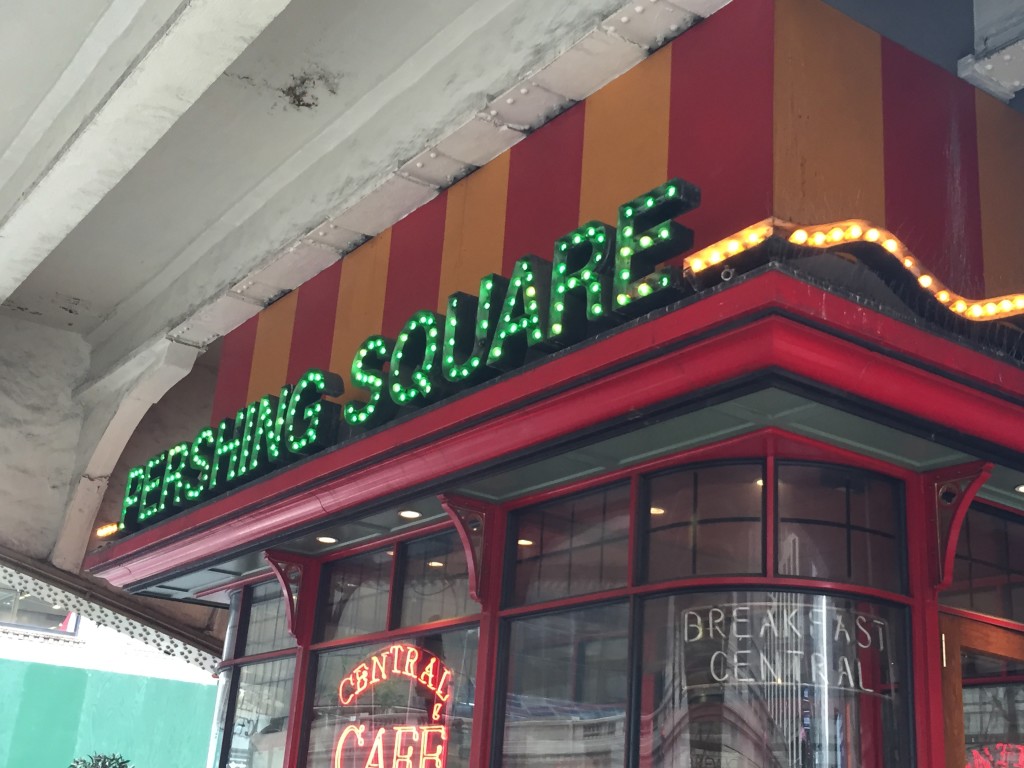 Pershing Square Cafe, right across from Grand Central Station in Manhattan, beckons business types and tourists alike. Photo credit: V. Laino