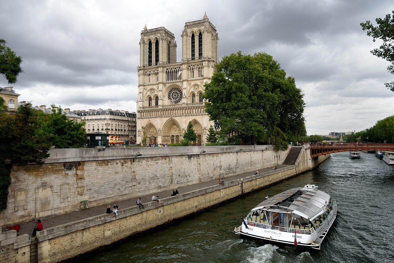 Traveling solo to Paris? Bring a sketch pad and draw Notre Dame Cathedral.