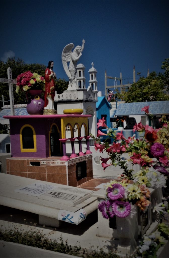 Cementerio Municipal on Isla Mujeres in Mexico. Photo credit: M. Ciavardini.
